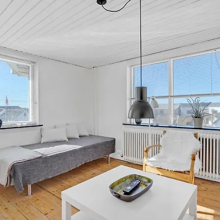 1 Bedroom Lovely In Daire Hirtshals