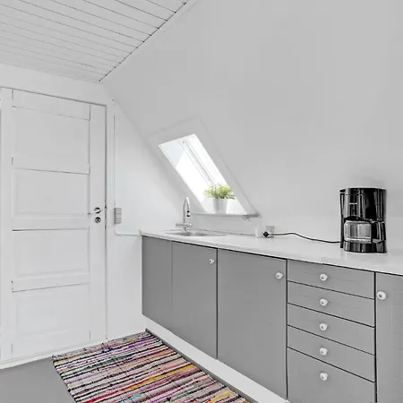 Daire 1 Bedroom Lovely In *